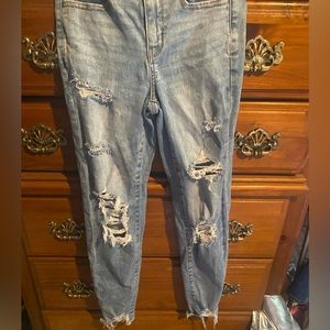 American eagle women’s jeans, size 00, good shape